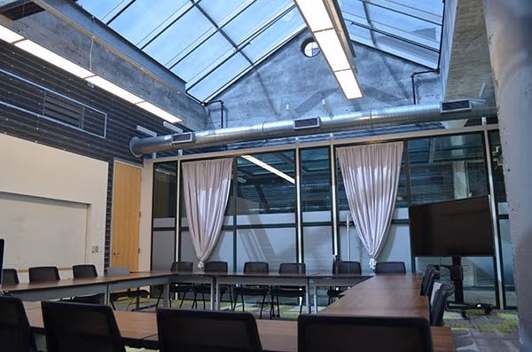 Central Academic corridor; wide angle