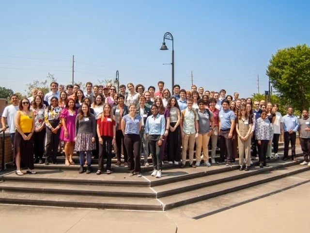 REU Group picture