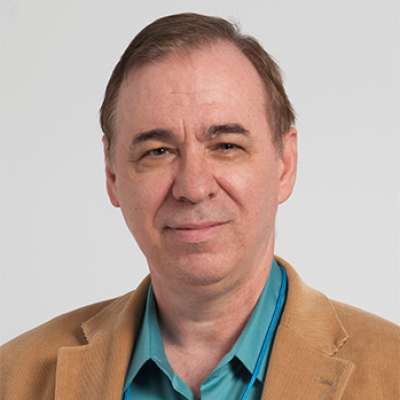 Headshot of Valetin Goganea.