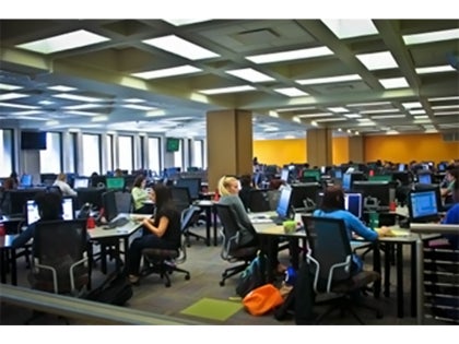 A classroom full of students in the Math Emporium.