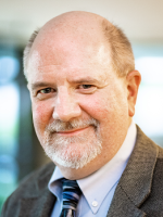 Headshot of David Anderson.